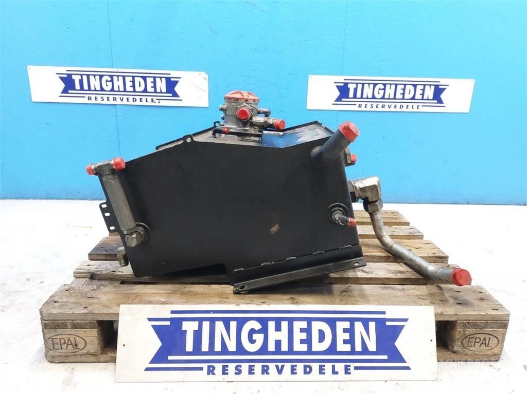 Gehl AL750 液压