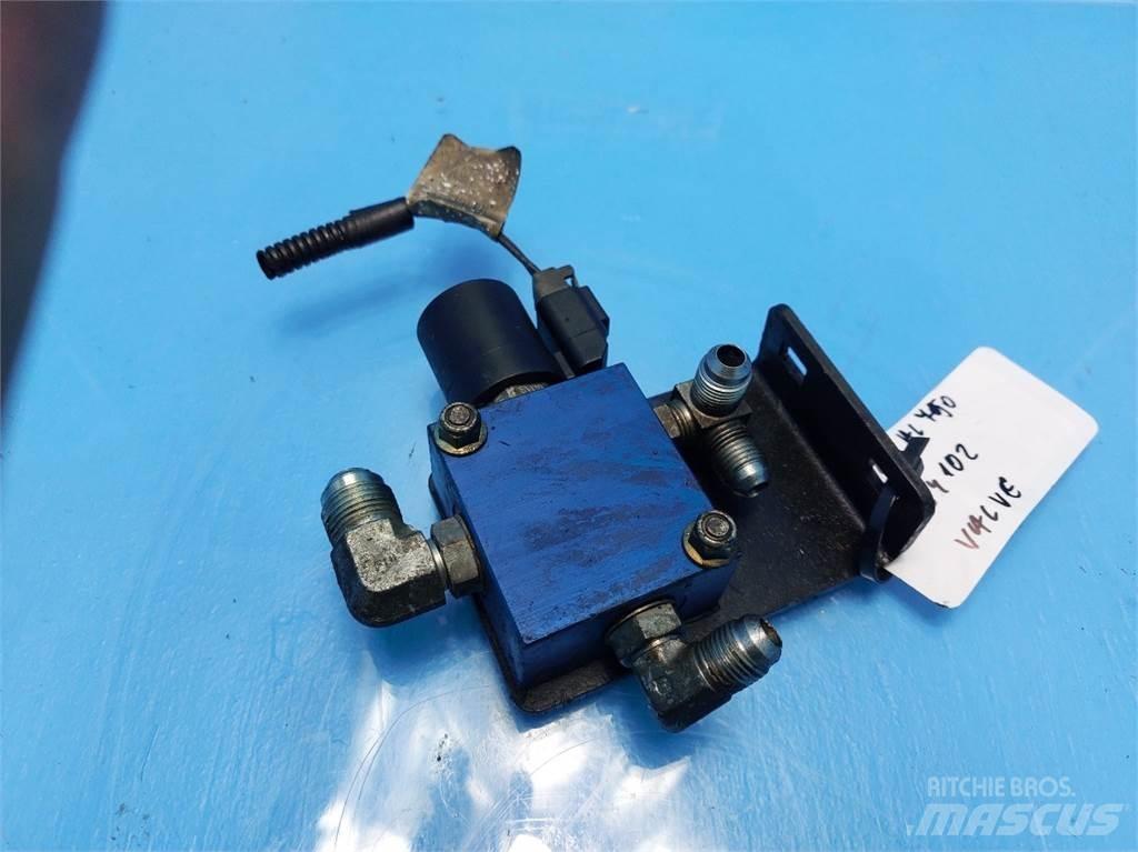 Gehl AL750 液压