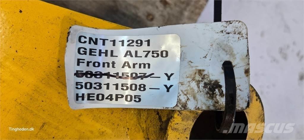 Gehl AL750 吊杆和铲斗