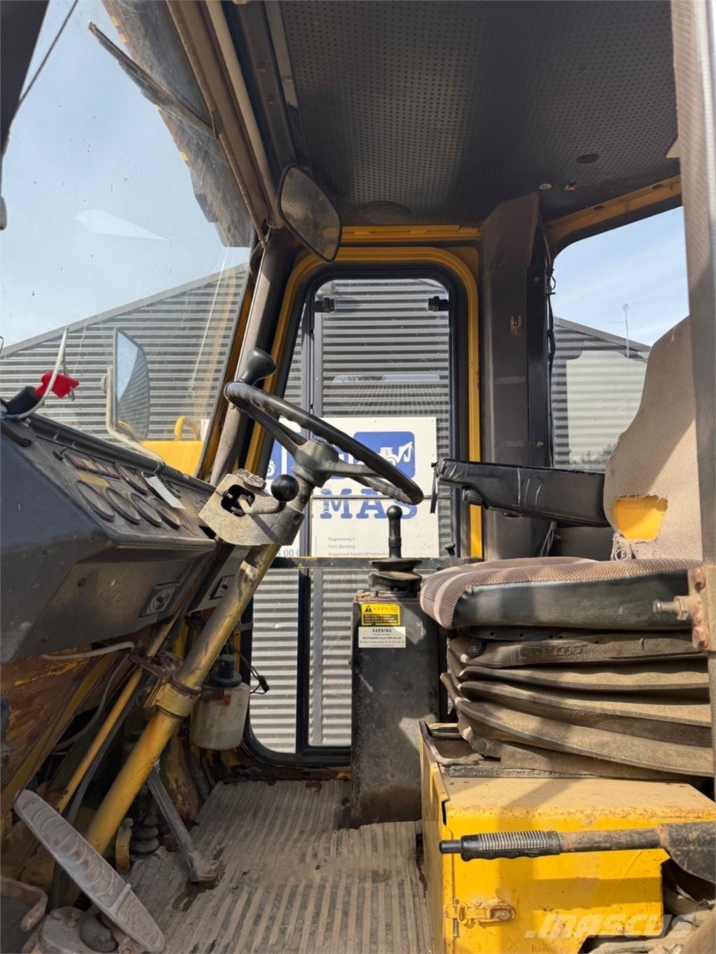 Hanomag 44D 轮式装载机