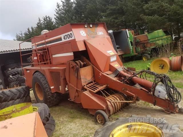 Hesston 4700 方捆打捆机
