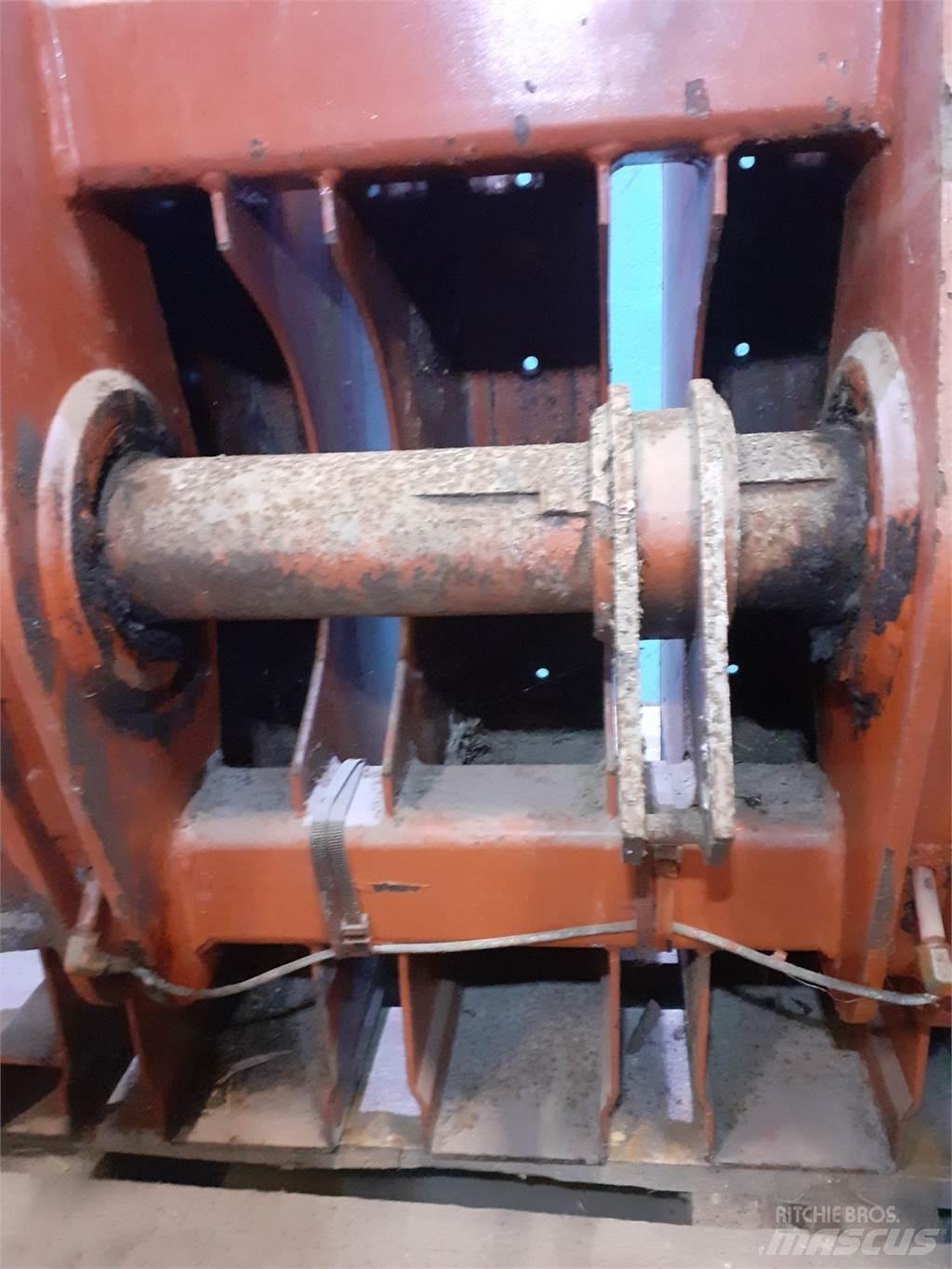 Hesston 4700 其他收获机械