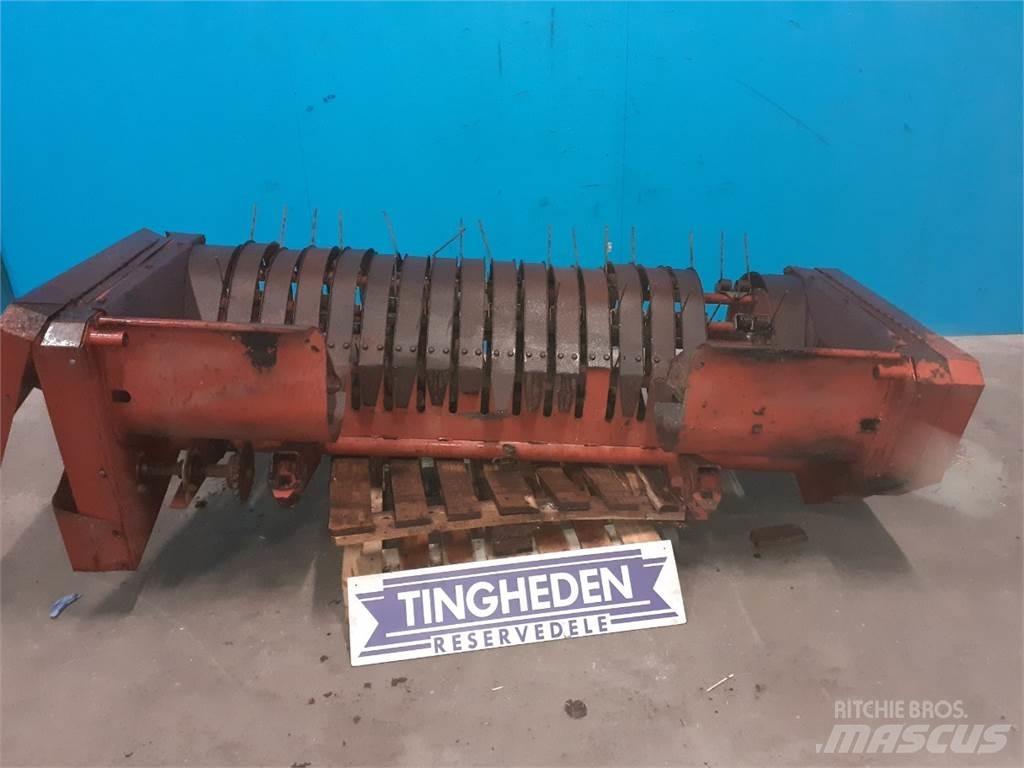Hesston 4700 农业机械-其他