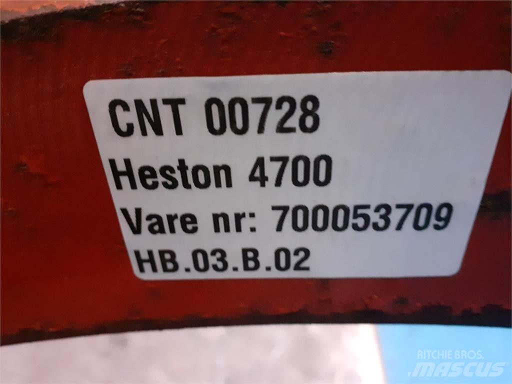 Hesston 4700 传动装置