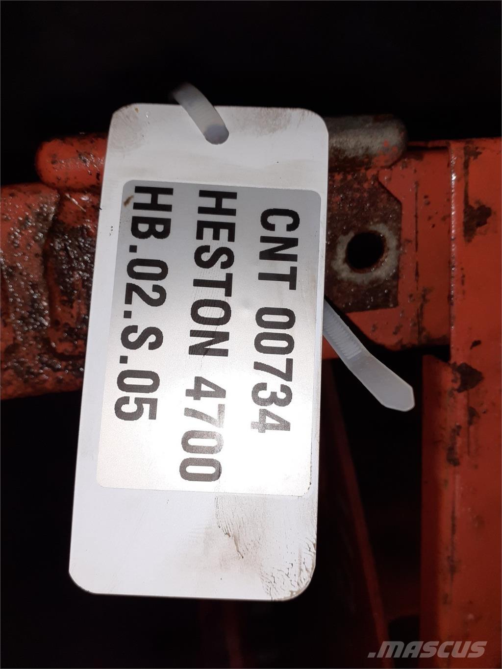 Hesston 4700 其他收获机械