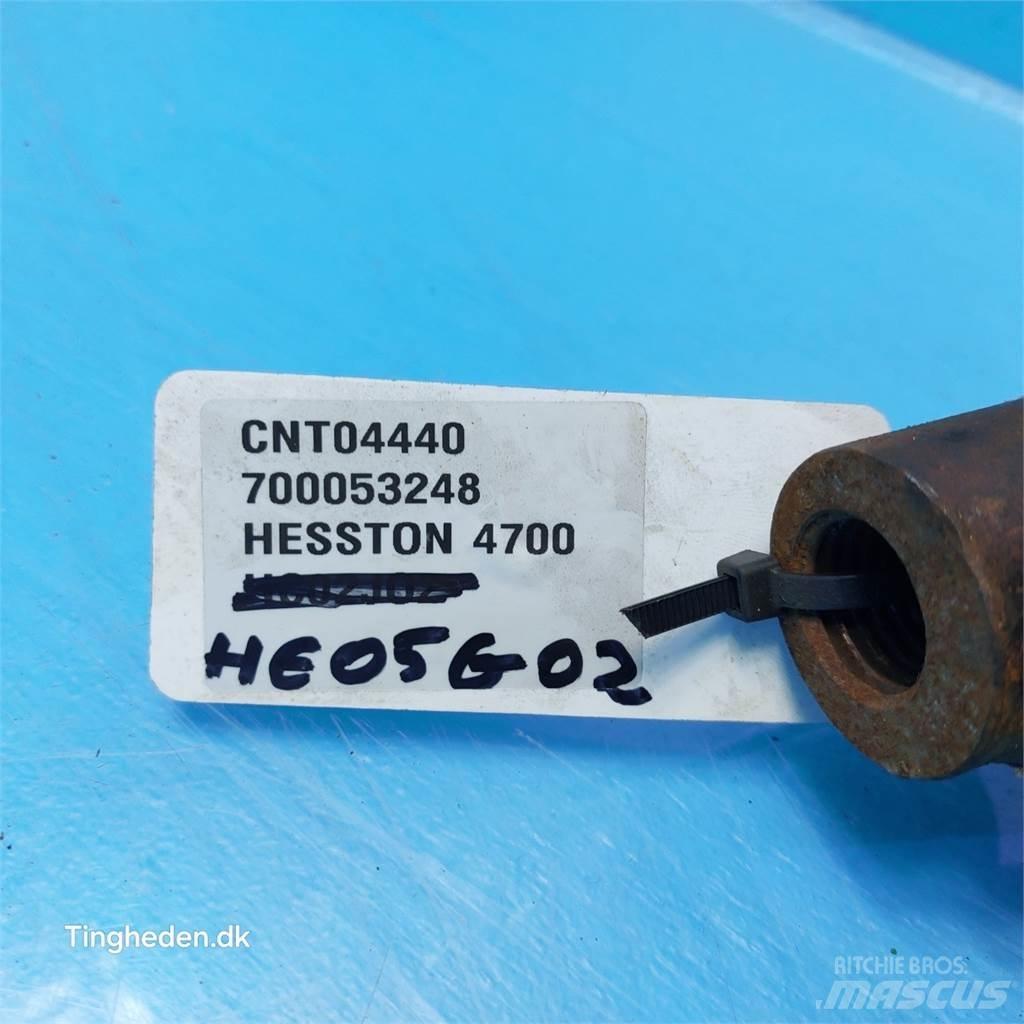 Hesston 4700 其他收获机械
