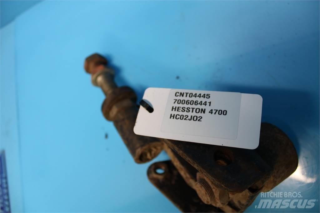 Hesston 4700 其他收获机械