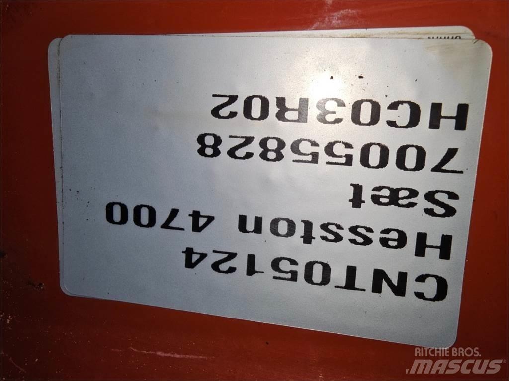 Hesston 4700 其他收获机械