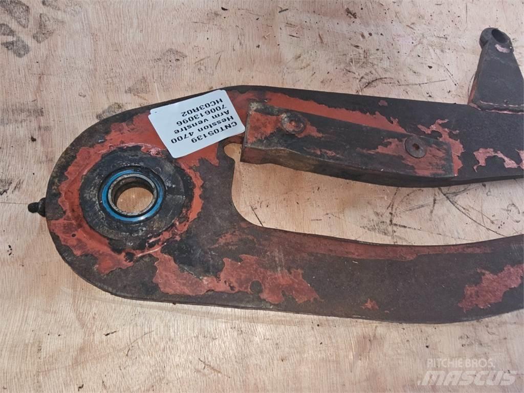 Hesston 4700 农业机械-其他