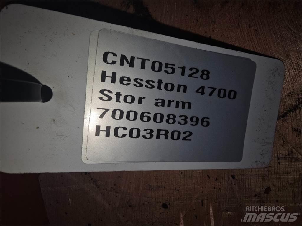 Hesston 4700 其他收获机械
