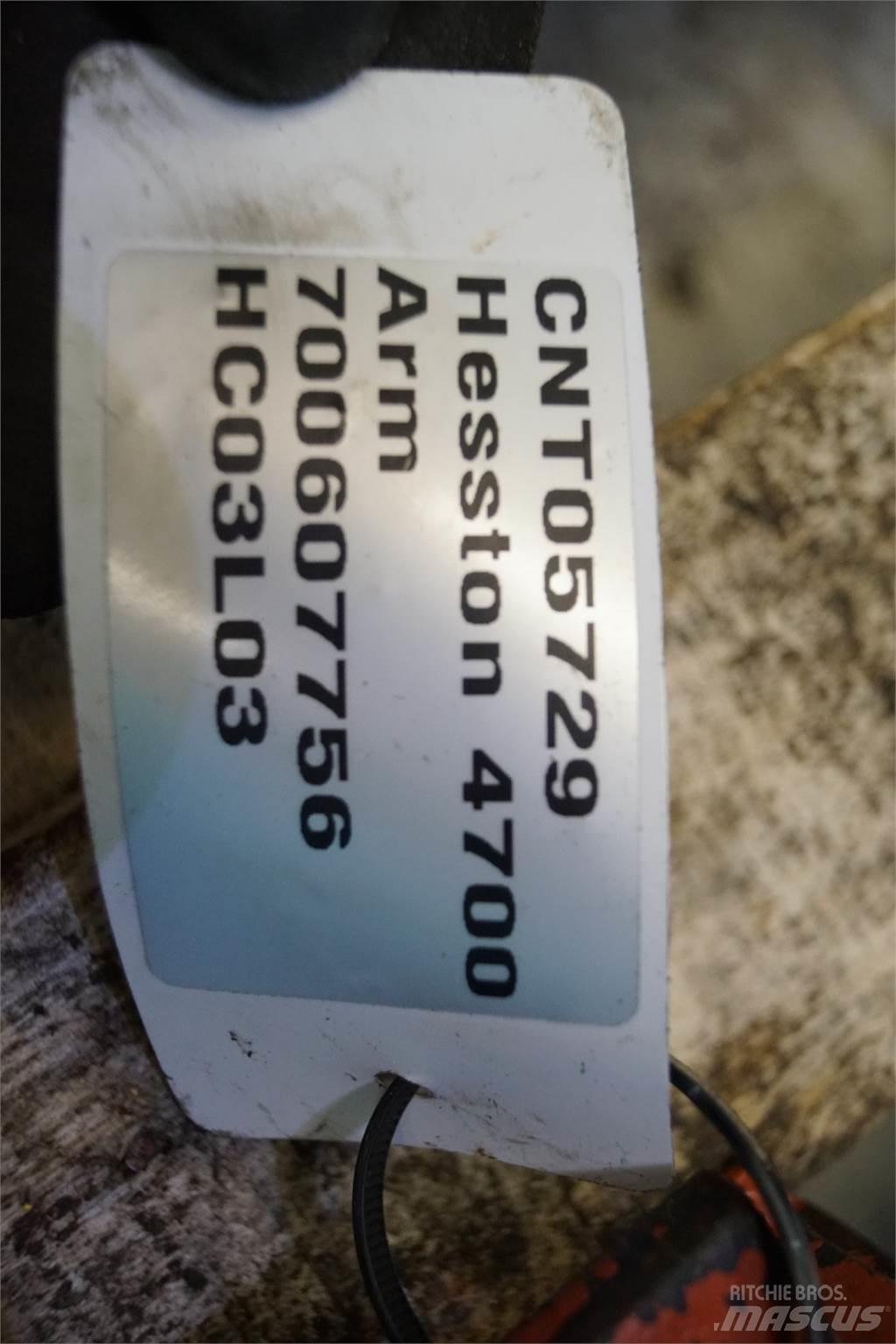 Hesston 4700 农业机械-其他