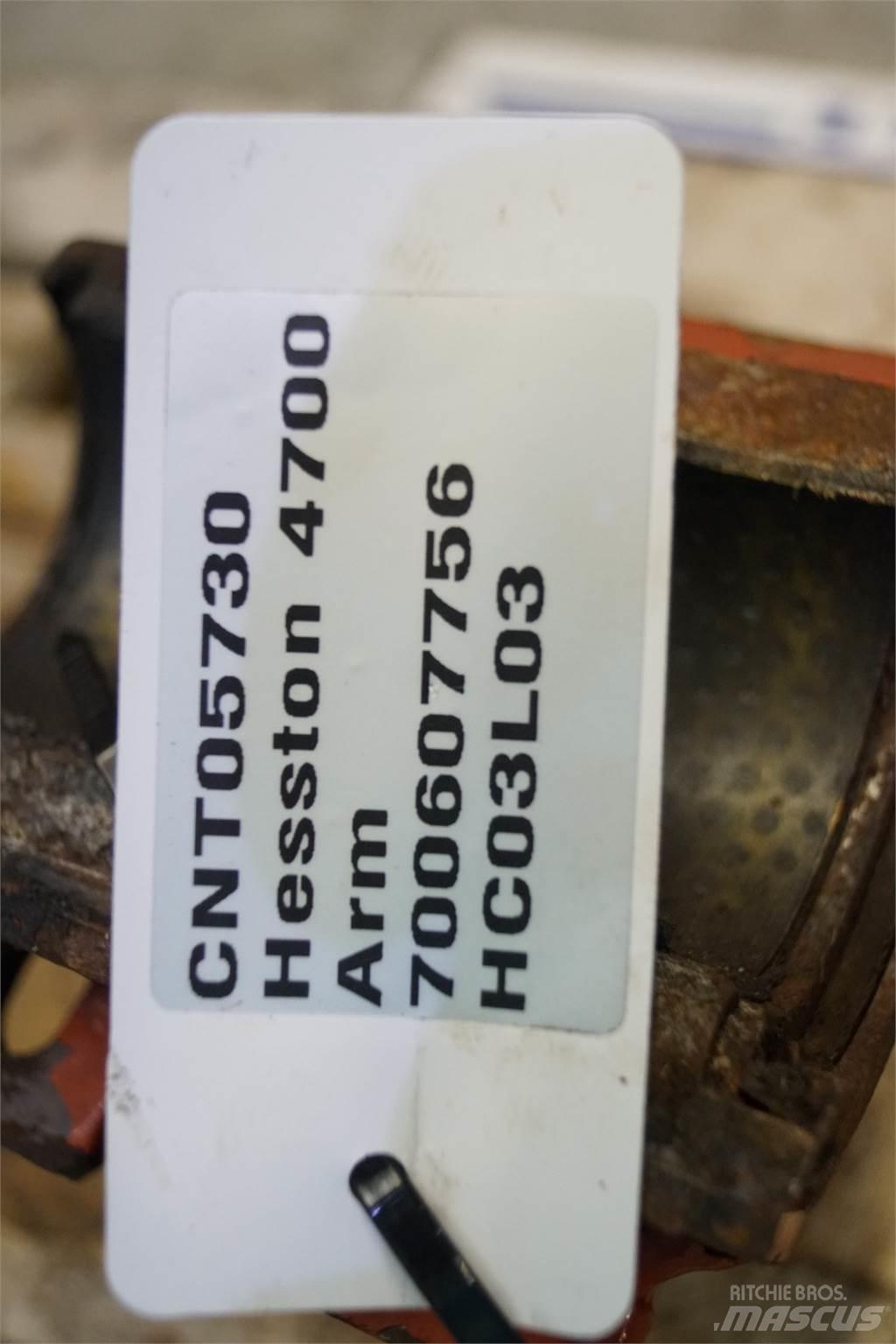Hesston 4700 农业机械-其他