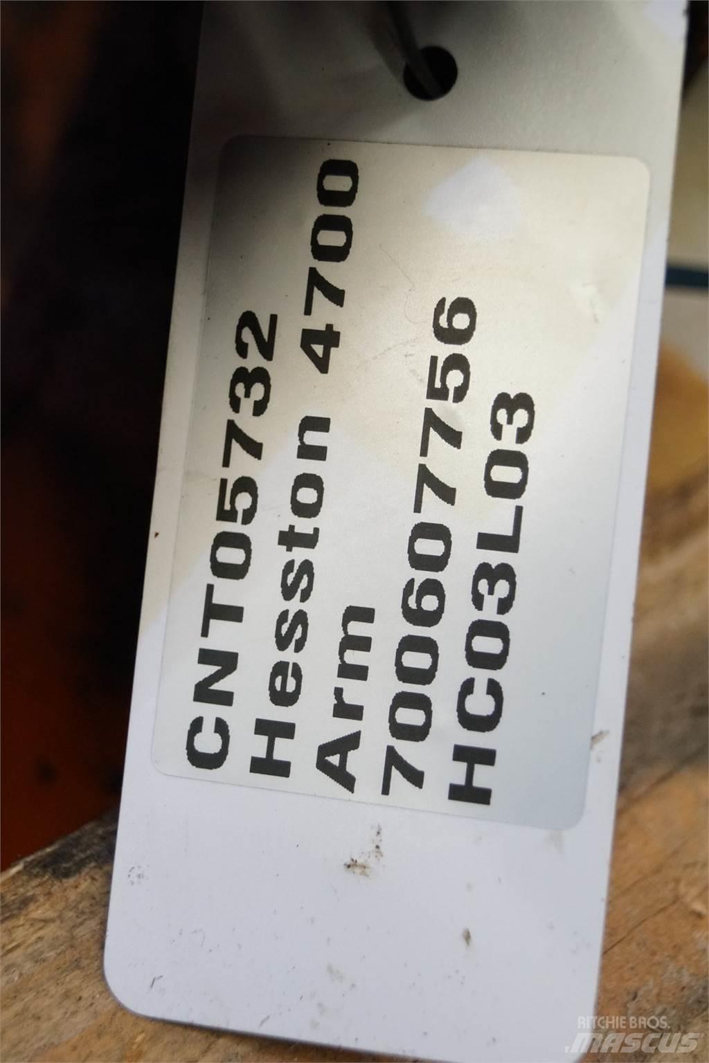 Hesston 4700 农业机械-其他