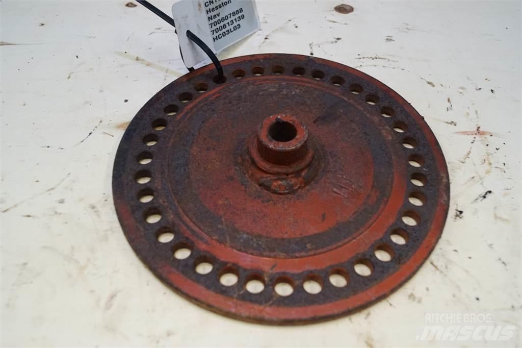 Hesston 4700 其他收获机械