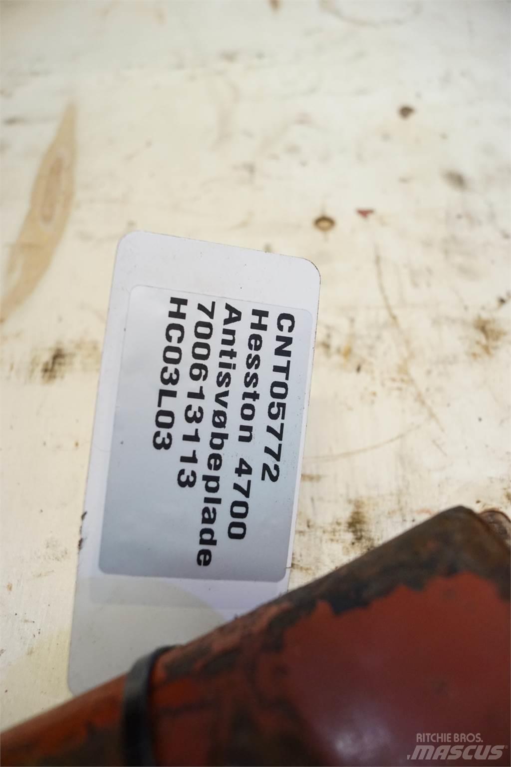 Hesston 4700 其他收获机械