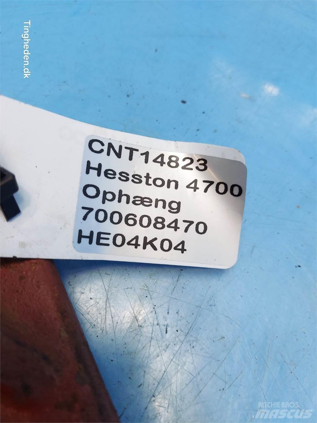 Hesston 4700 其他收获机械