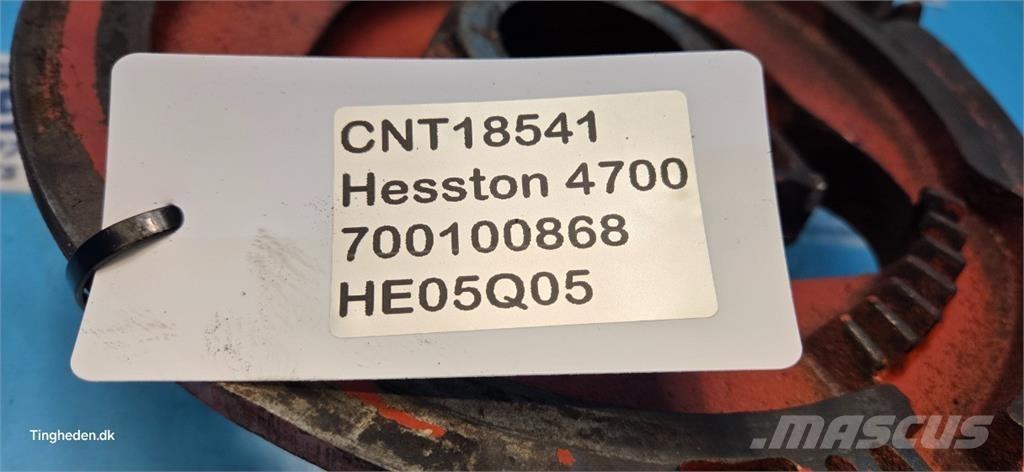 Hesston 4700 其他收获机械