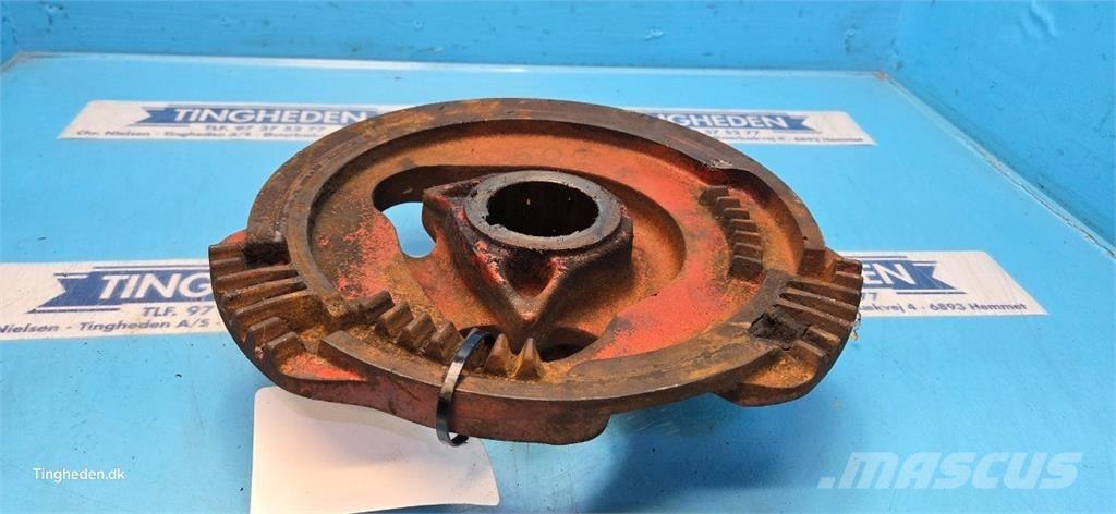 Hesston 4700 其他收获机械