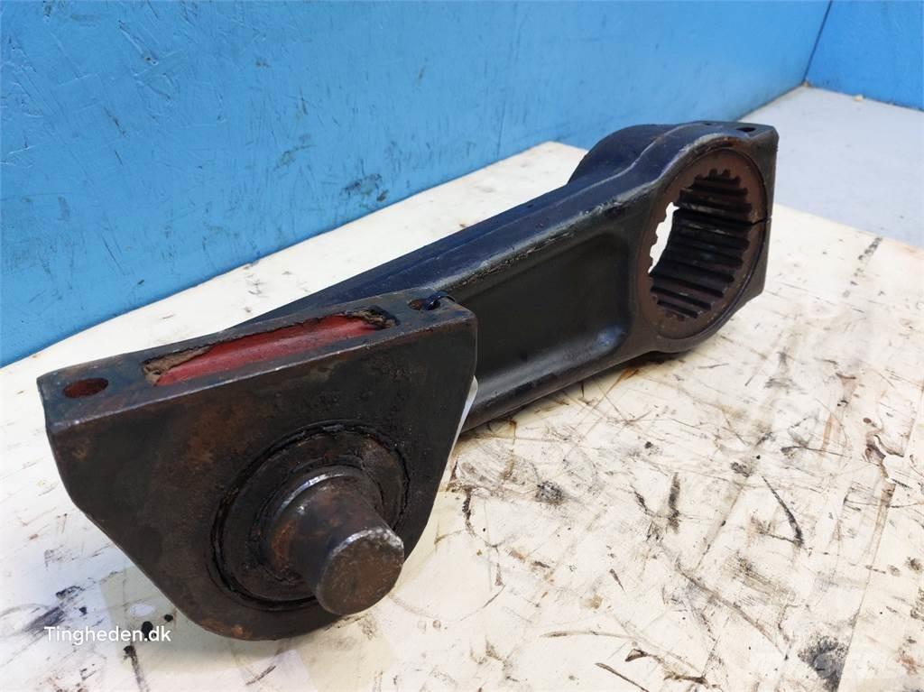 Hesston 4860 传动装置