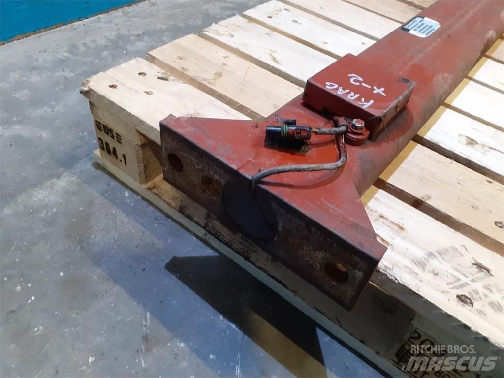 Hesston 4900 其他收获机械