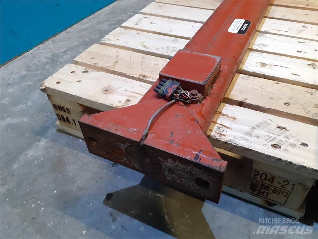 Hesston 4900 其他收获机械