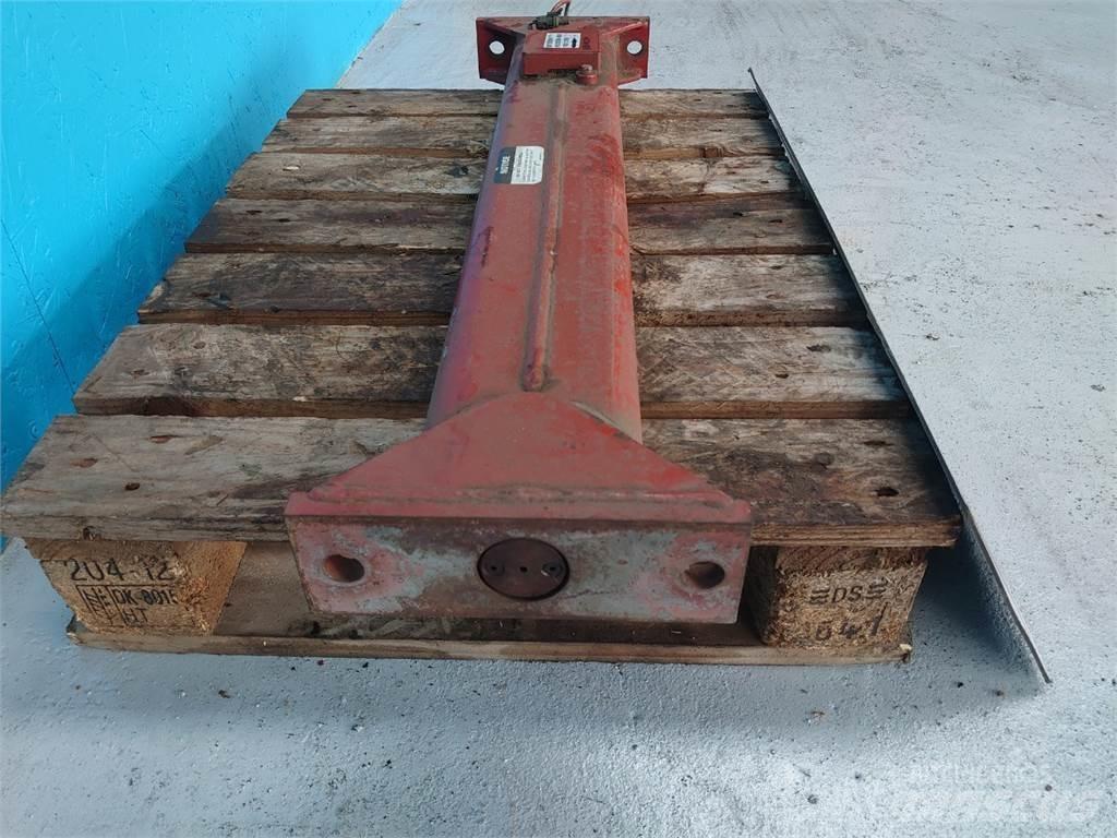 Hesston 4900 其他收获机械