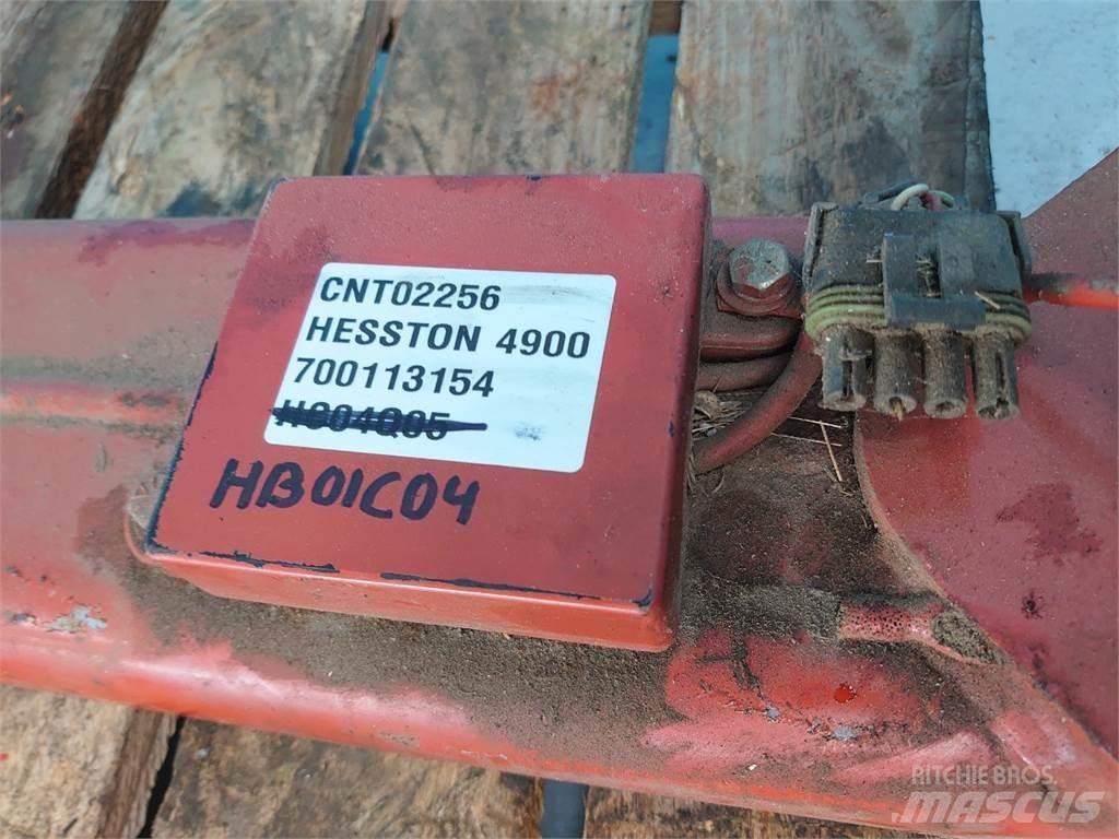 Hesston 4900 其他收获机械