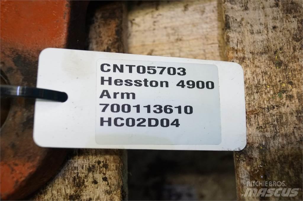 Hesston 4900 货物钳车