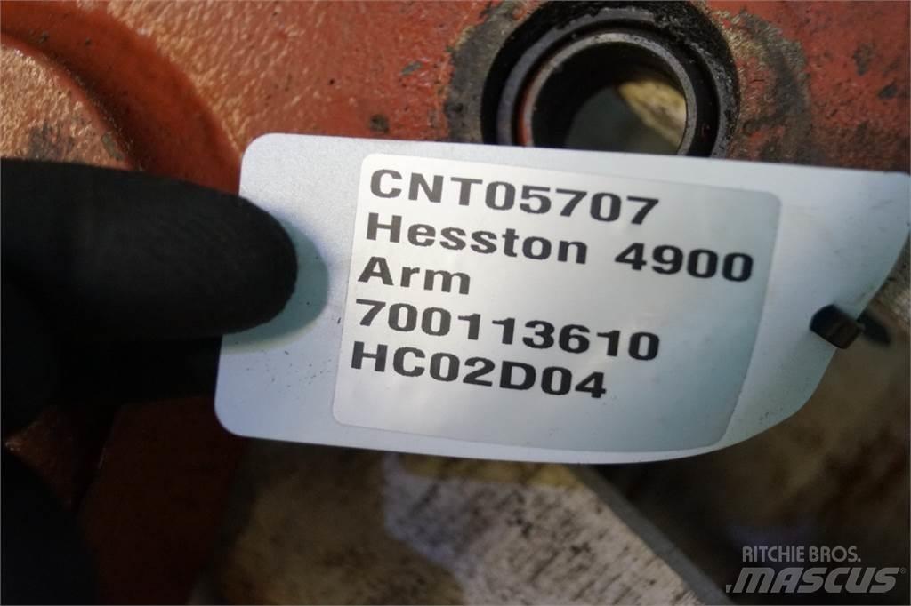 Hesston 4900 货物钳车