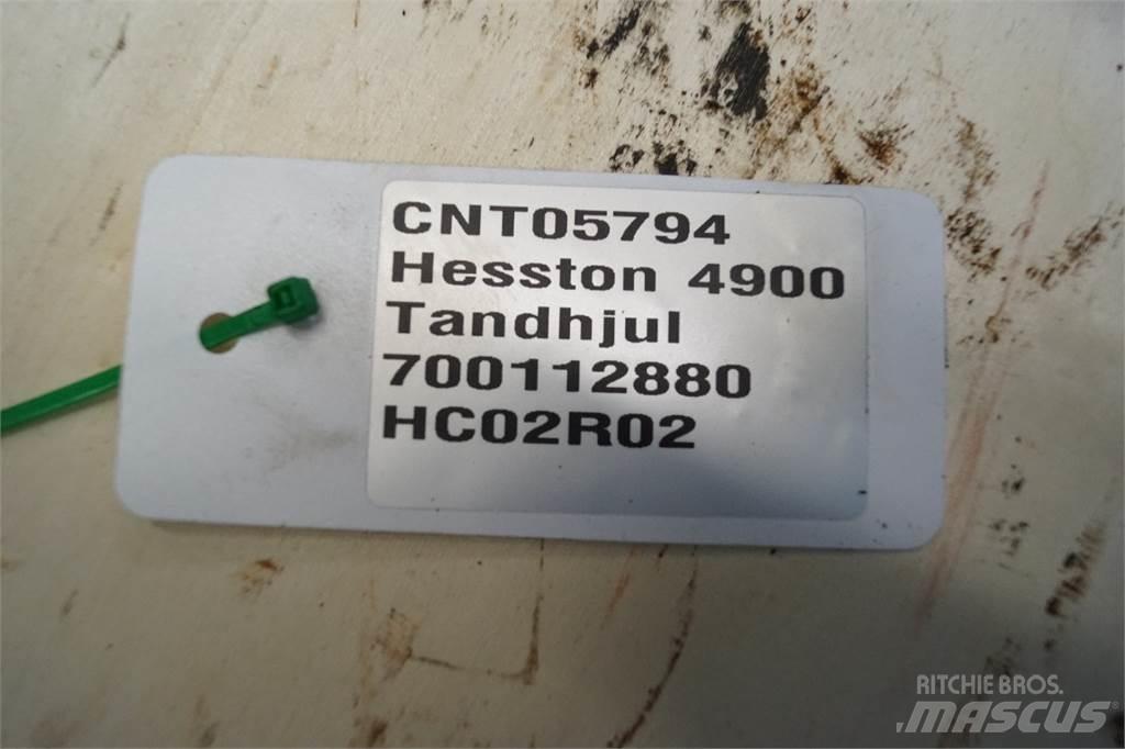Hesston 4900 其他收获机械