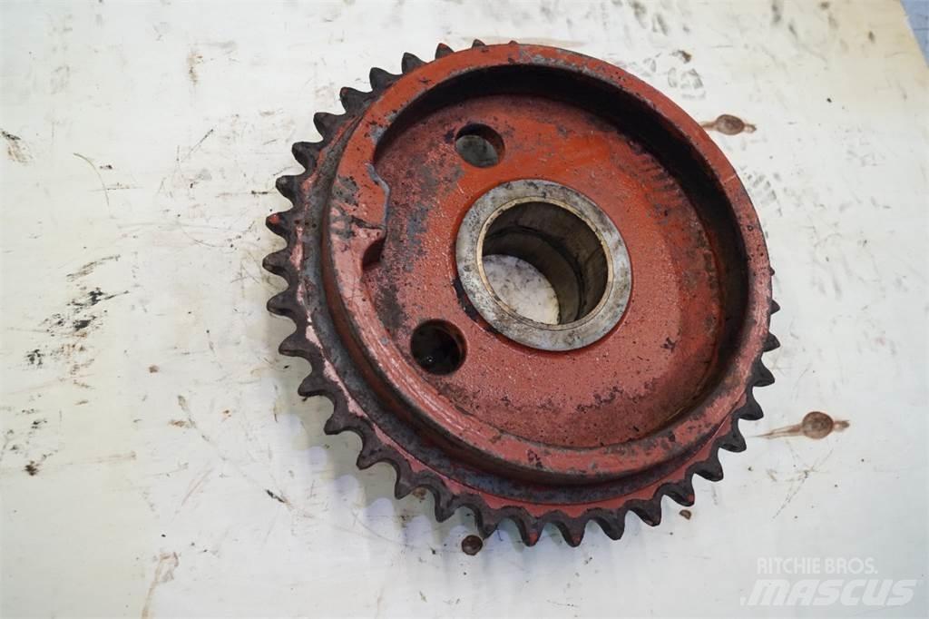 Hesston 4900 其他收获机械