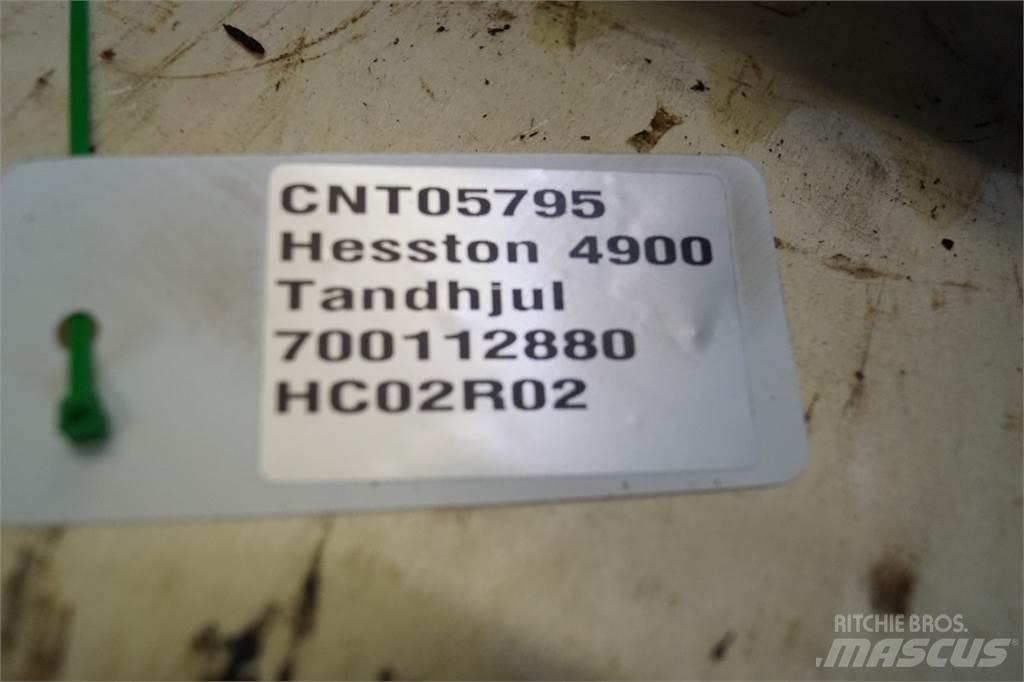 Hesston 4900 其他收获机械
