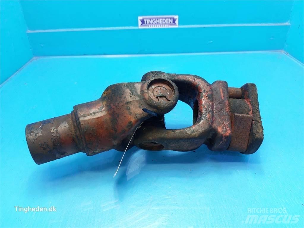 Hesston 4900 传动装置