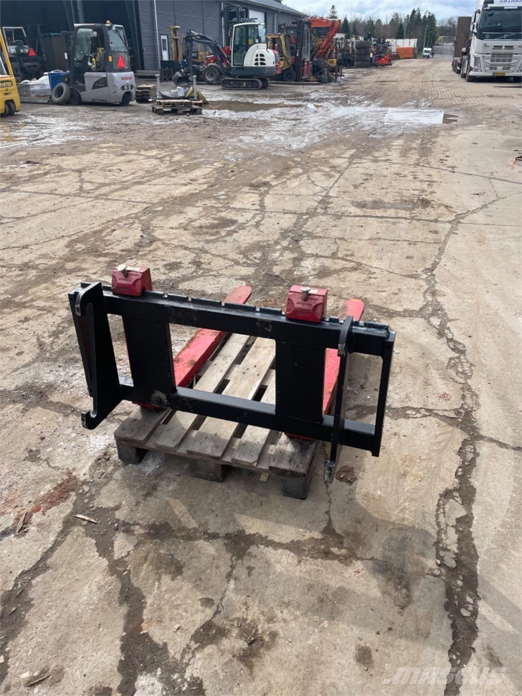Hydrema 5000kg 叉子