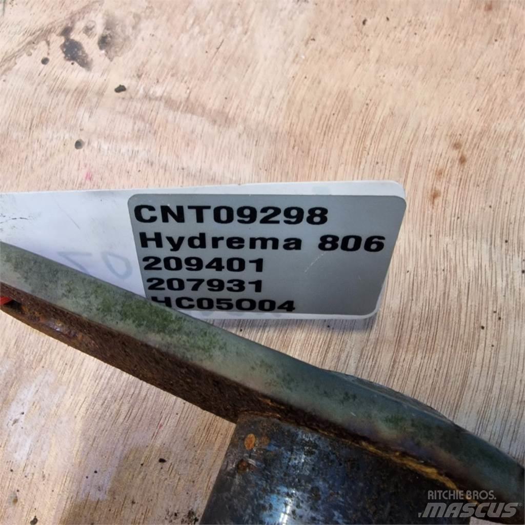 Hydrema 806 吊杆和铲斗