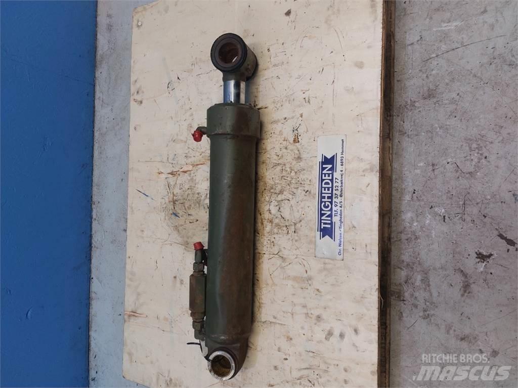 Hydrema 806 其他组件