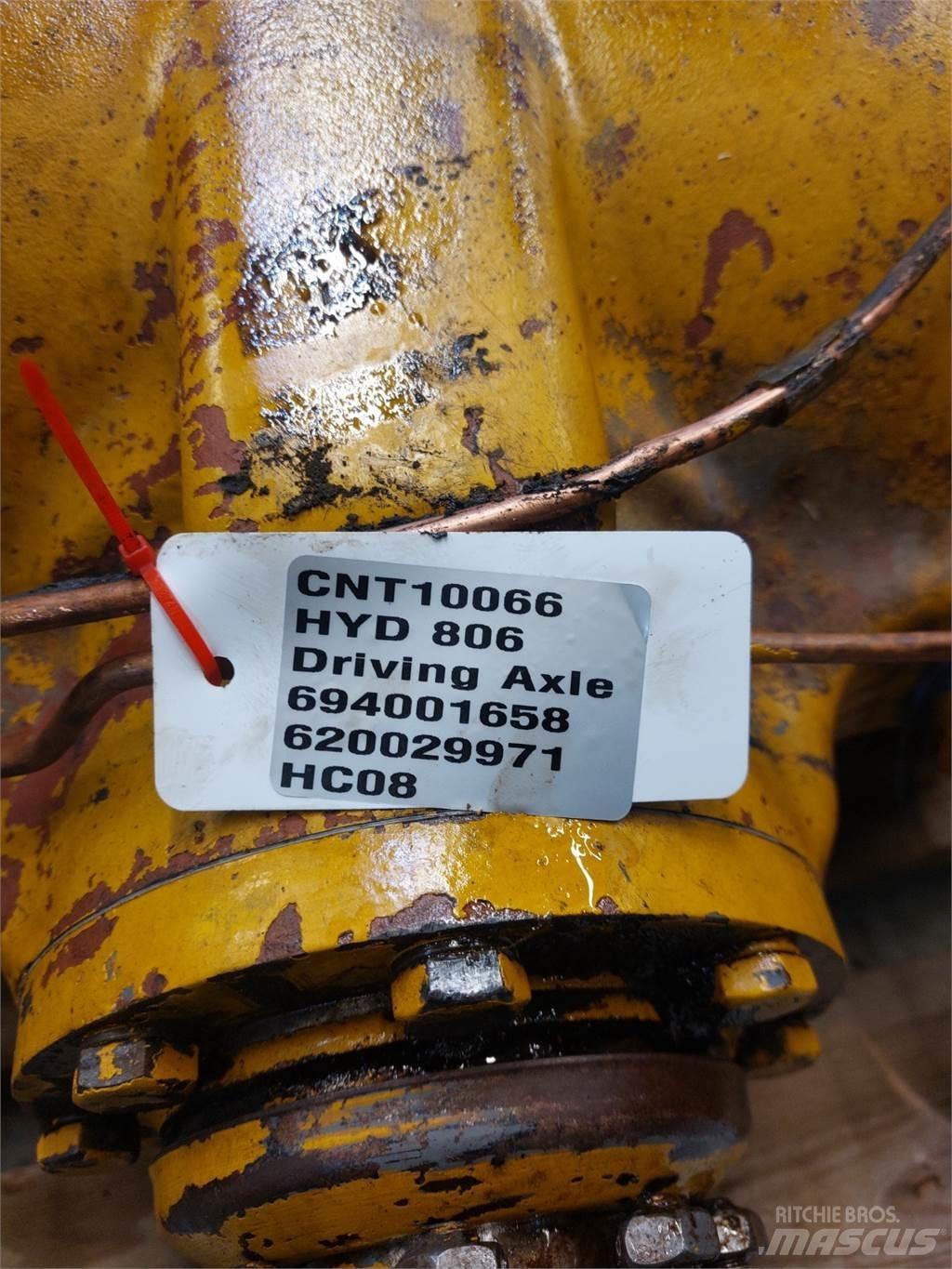 Hydrema 806 轴