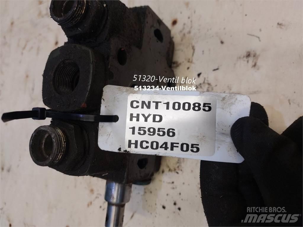 Hydrema 806 液压
