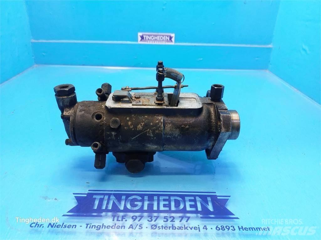 Hydrema 806 发动机
