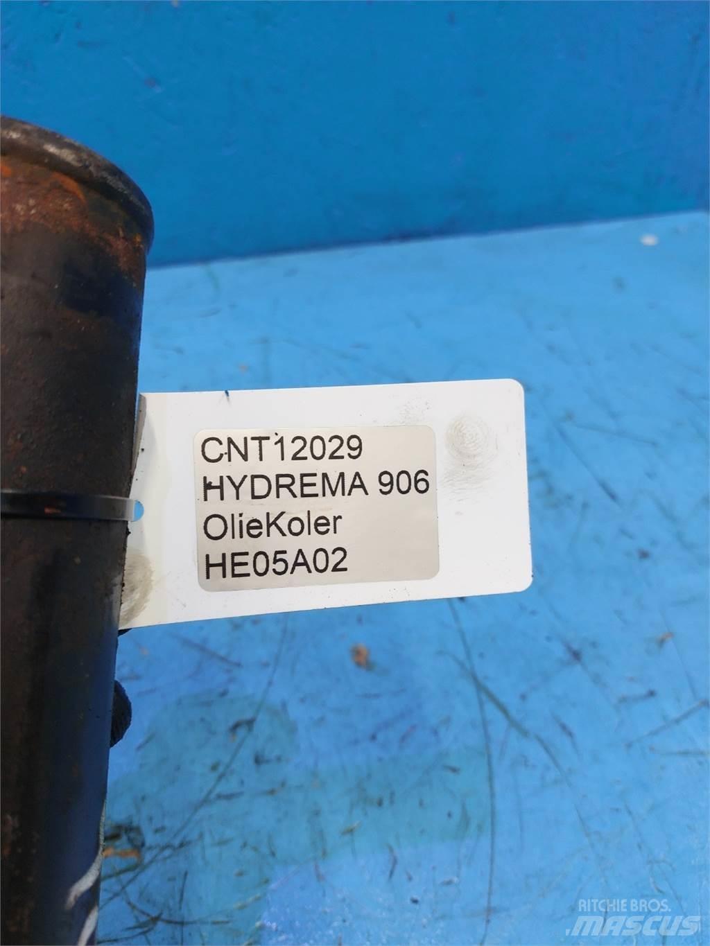Hydrema 906 散热器
