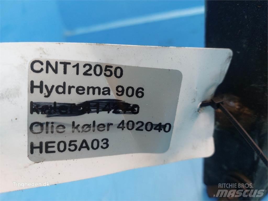 Hydrema 906 散热器