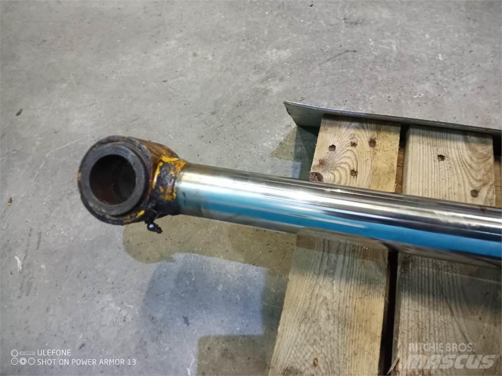 Hydrema 906B 吊杆和铲斗
