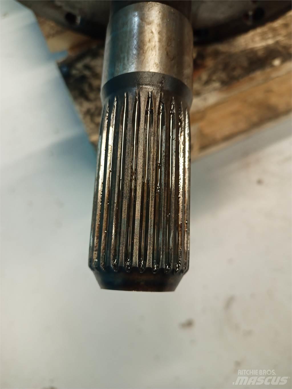 Hydrema 906B 轴