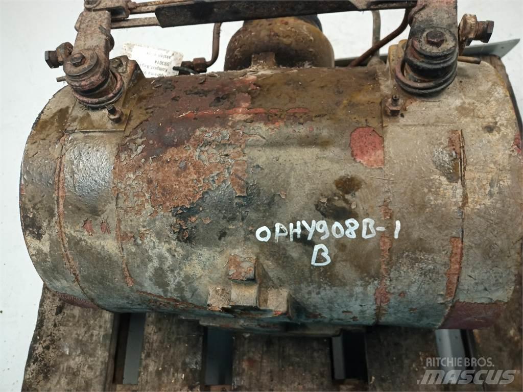 Hydrema 906B 轴