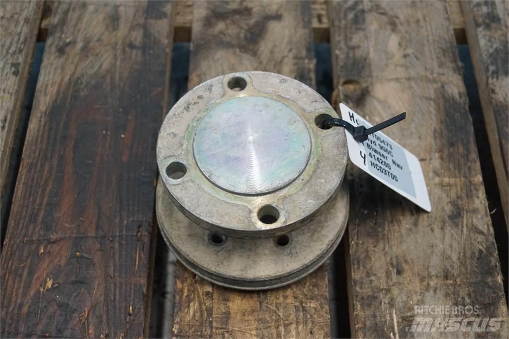 Hydrema 906B 散热器