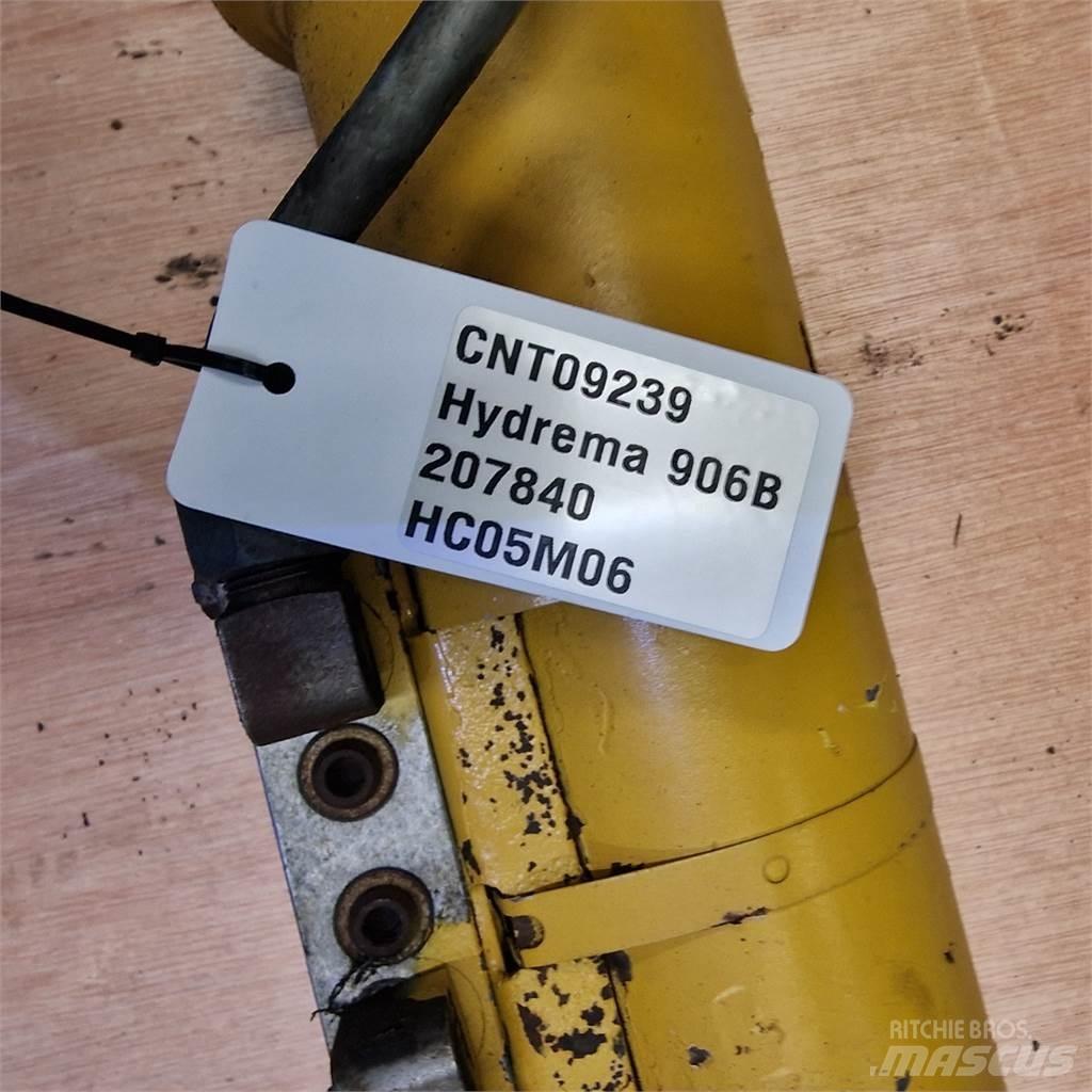 Hydrema 906B 液压