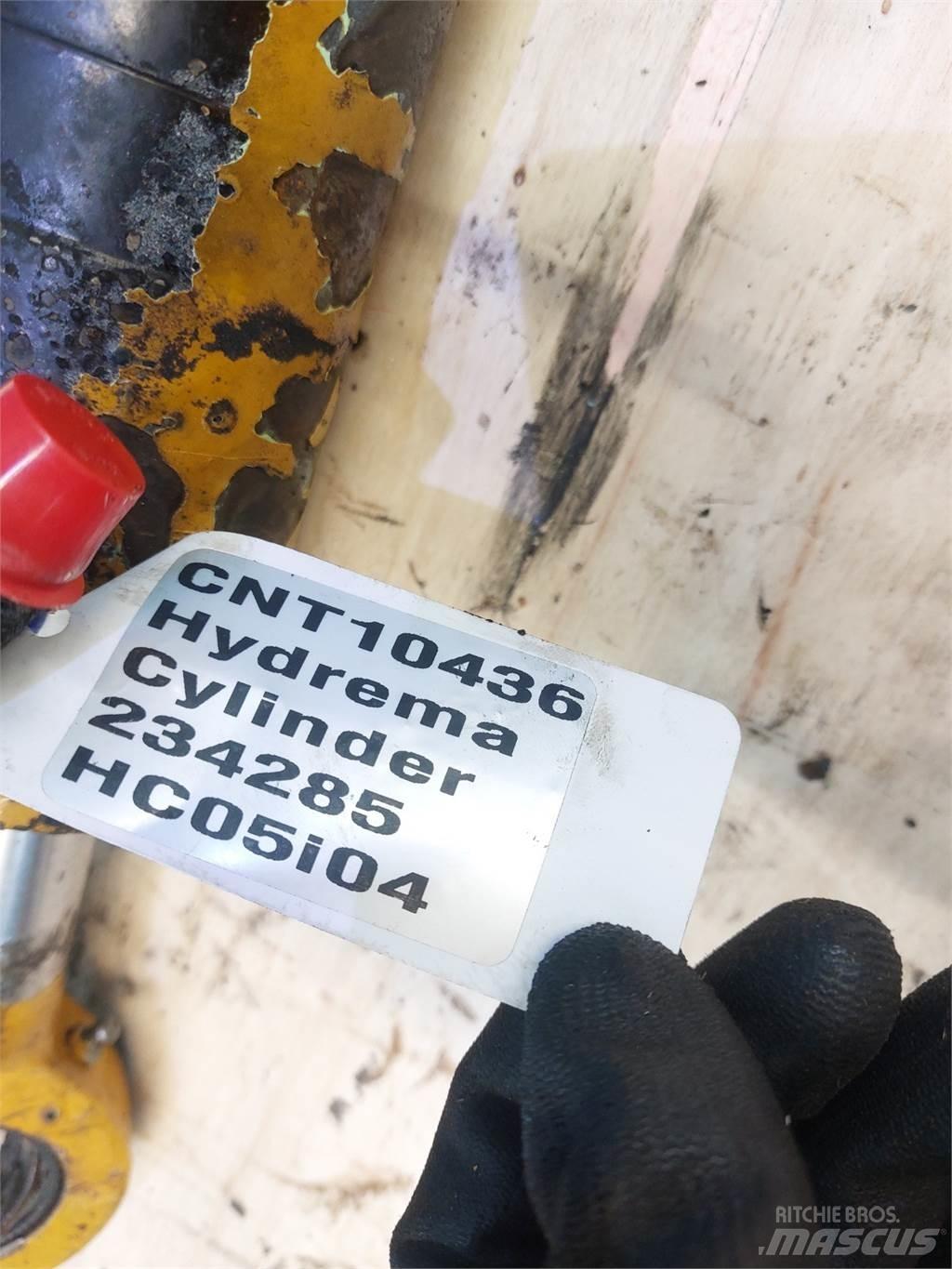 Hydrema 906B 轴