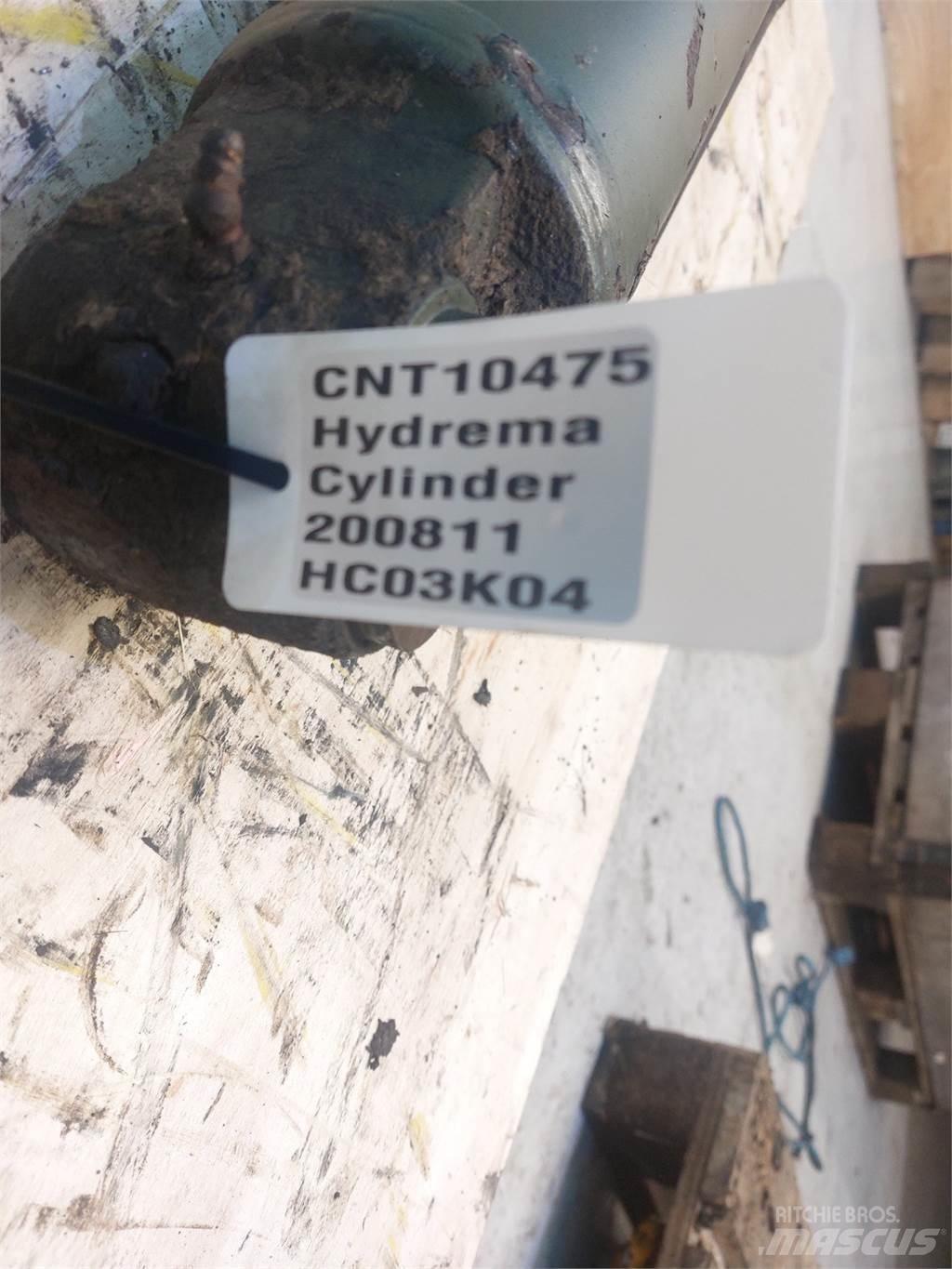 Hydrema 906B 吊杆和铲斗