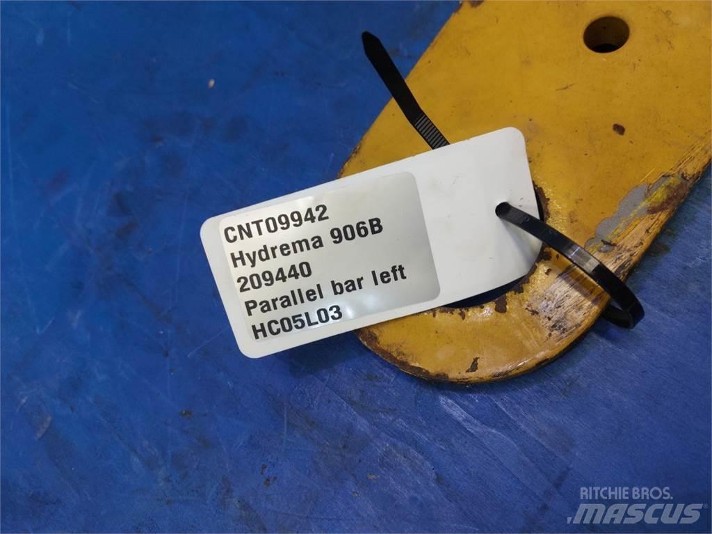 Hydrema 906B 吊杆和铲斗
