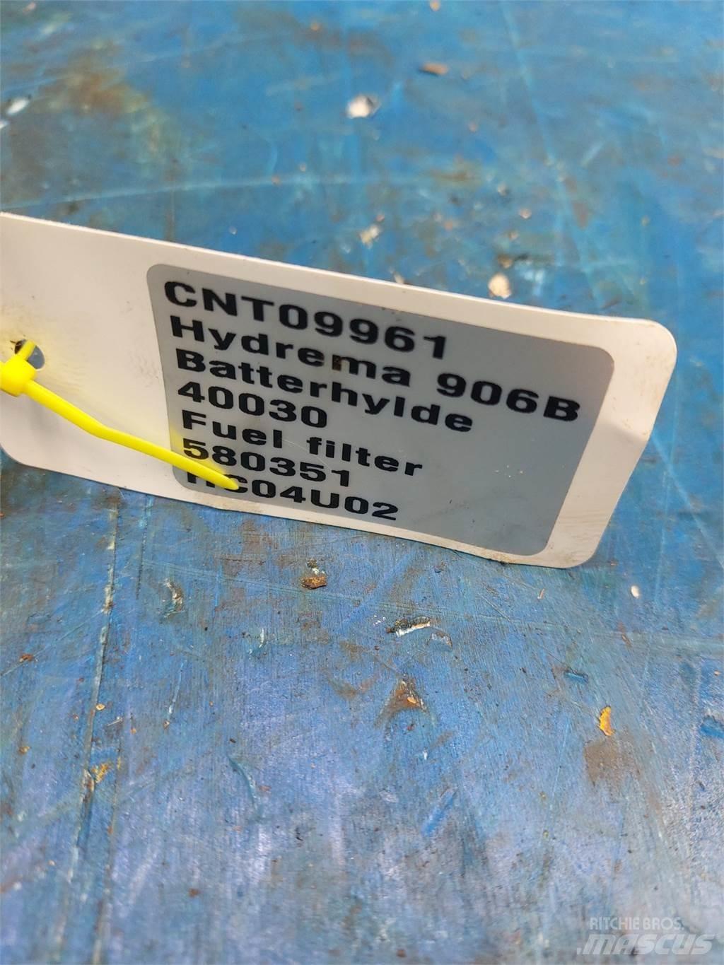 Hydrema 906B 筛选机